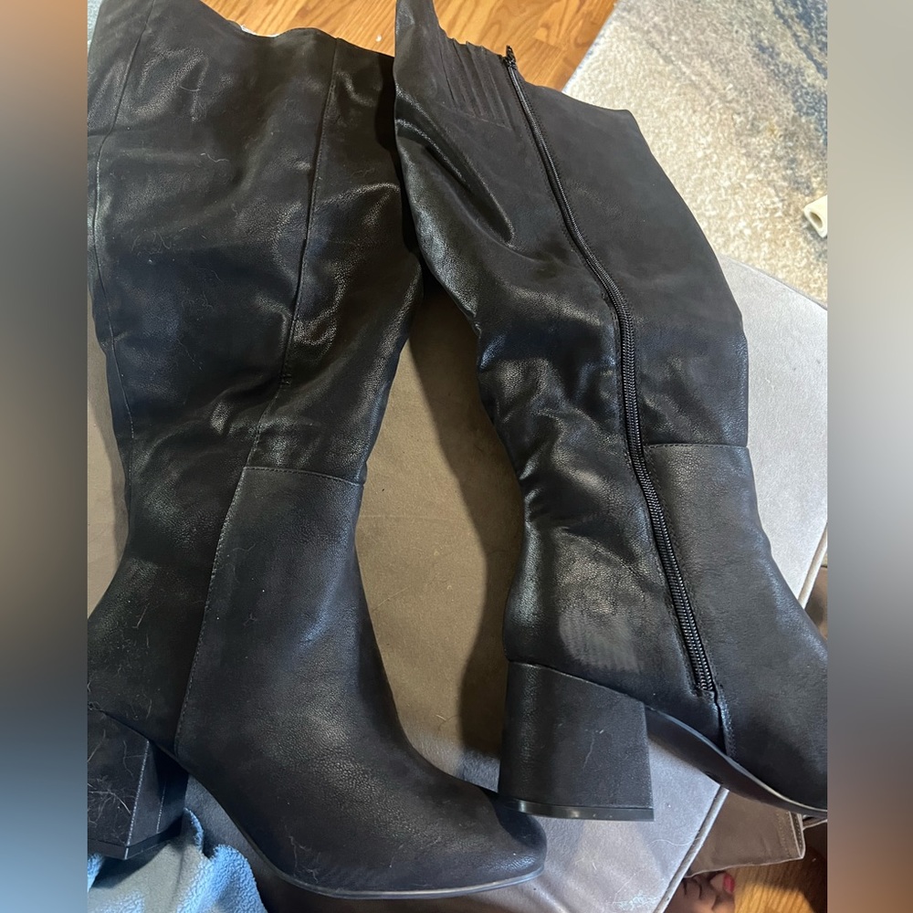 Black brand new never worn eloquii boots